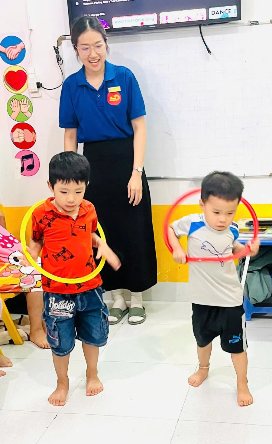 Trung tâm Ngoại Ngữ Sunny - Cs1 Phú Nông