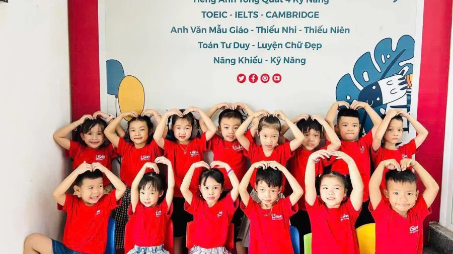 Trung tâm Ngoại Ngữ ISHINE