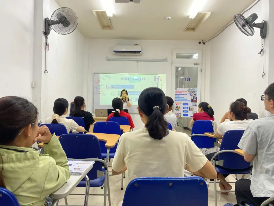 Trung tâm Tiếng Anh Hireme - Human & English