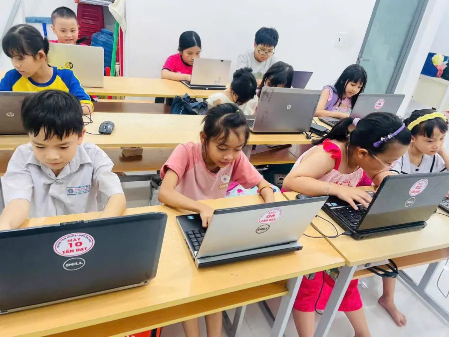 Trung tâm Ngoại Ngữ - Tin Học Tấn Đạt