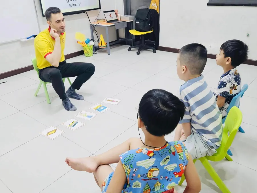 Trung tâm Anh Ngữ HELLO KIDS - Cơ sở 1