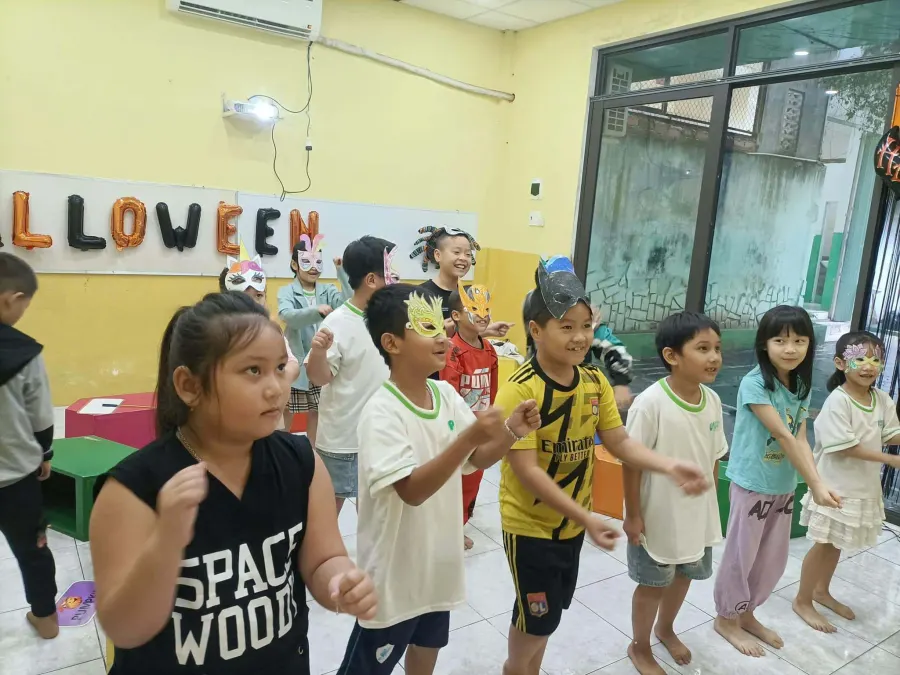 Trung tâm UP English Center