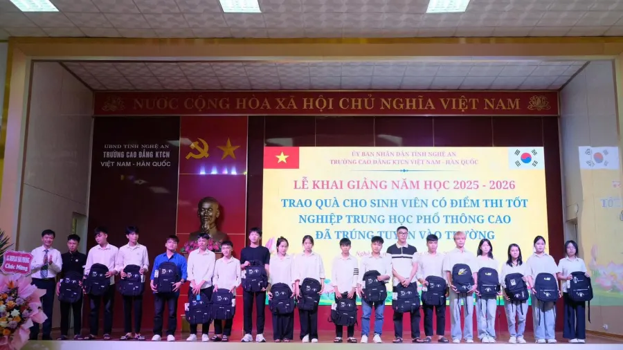 Trường Cao đẳng Kỹ Thuật Công Nghiệp Việt Nam - Hàn Quốc