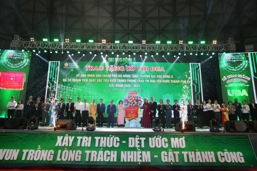Đại học Đông Á