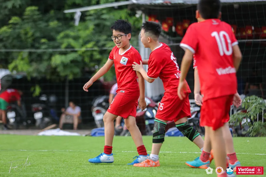 Trung tâm Dạy Bóng Đá Trẻ Em VietGoal Hoàng Văn Thái
