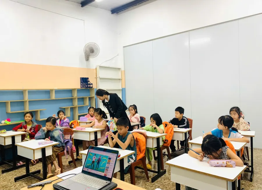 Trung tâm KOM English