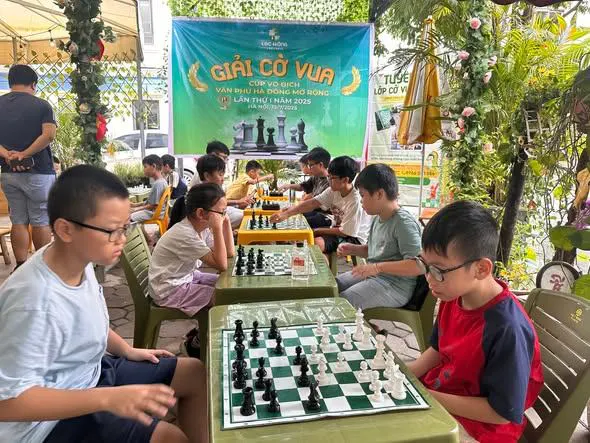 Câu lạc bộ Cờ Vua Lạc Hồng CHESSKID