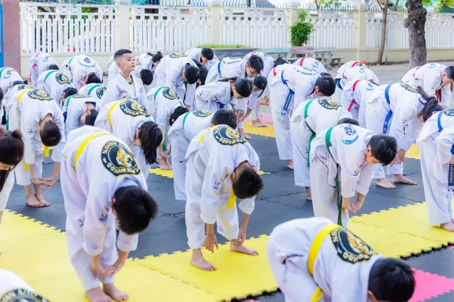 Câu lạc bộ Võ Thuật Lion Taekwondo