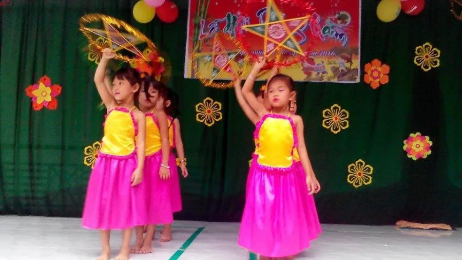 Trường mầm non Trường Lạc