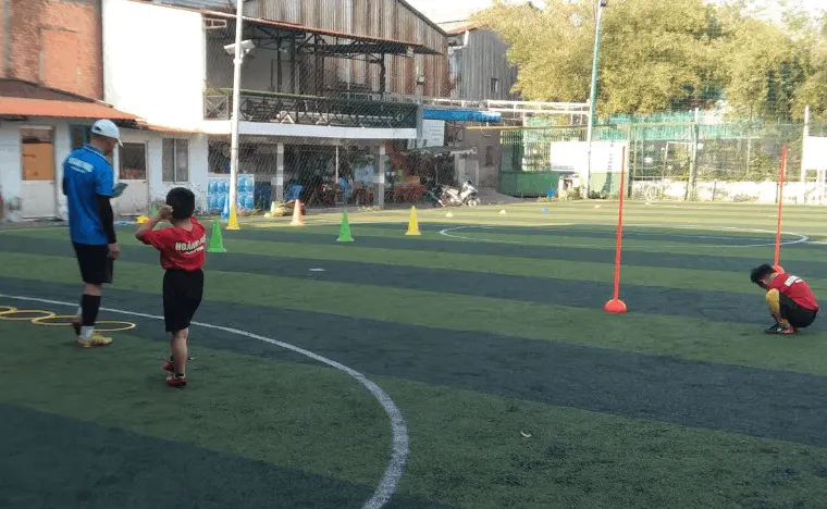Câu lạc bộ Đào Tạo Bóng Đá HOÀNG ĐỨC