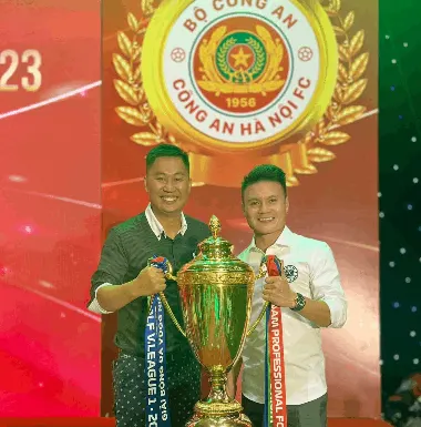 Trung tâm dạy Bóng đá Trẻ em VietGoal