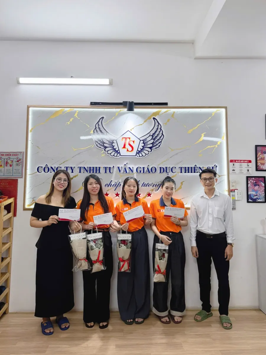 Trung tâm Ngoại Ngữ Du học Thiên Sứ