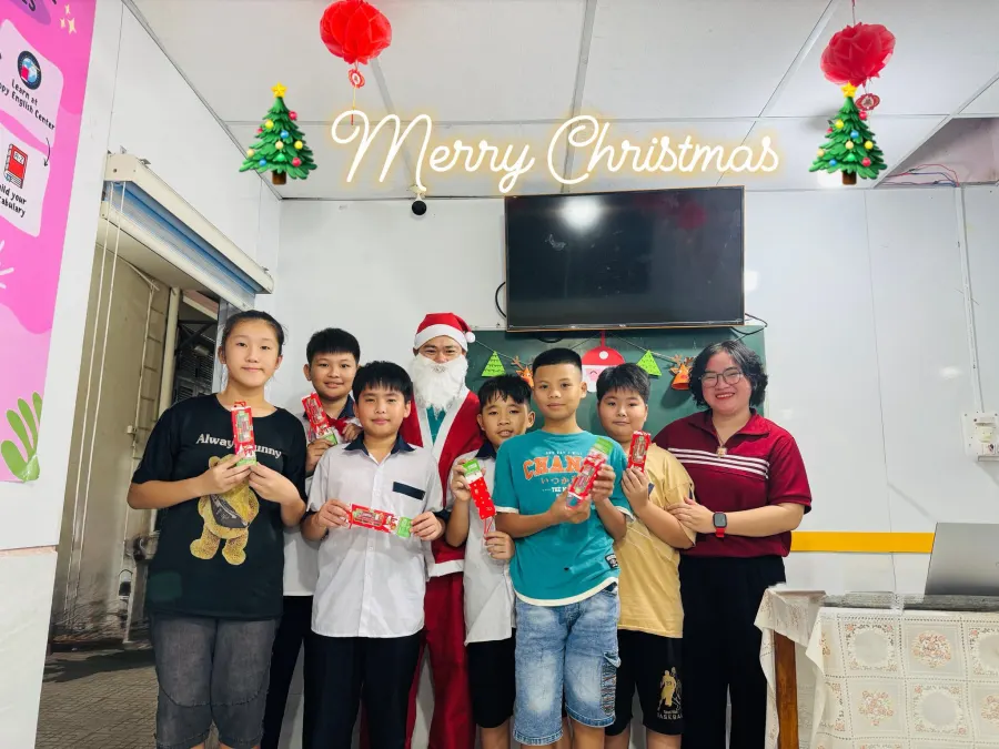 Trung tâm Happy English Center