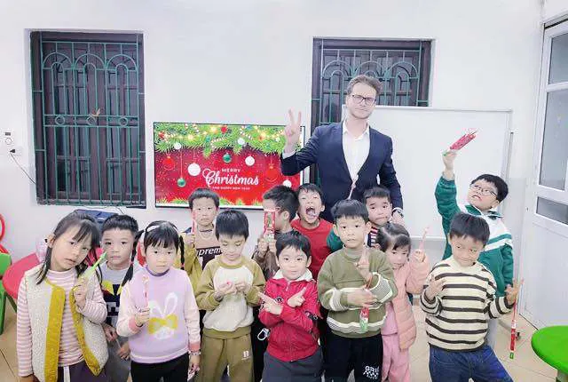 Trung tâm Anh Ngữ Quốc tế AmBest