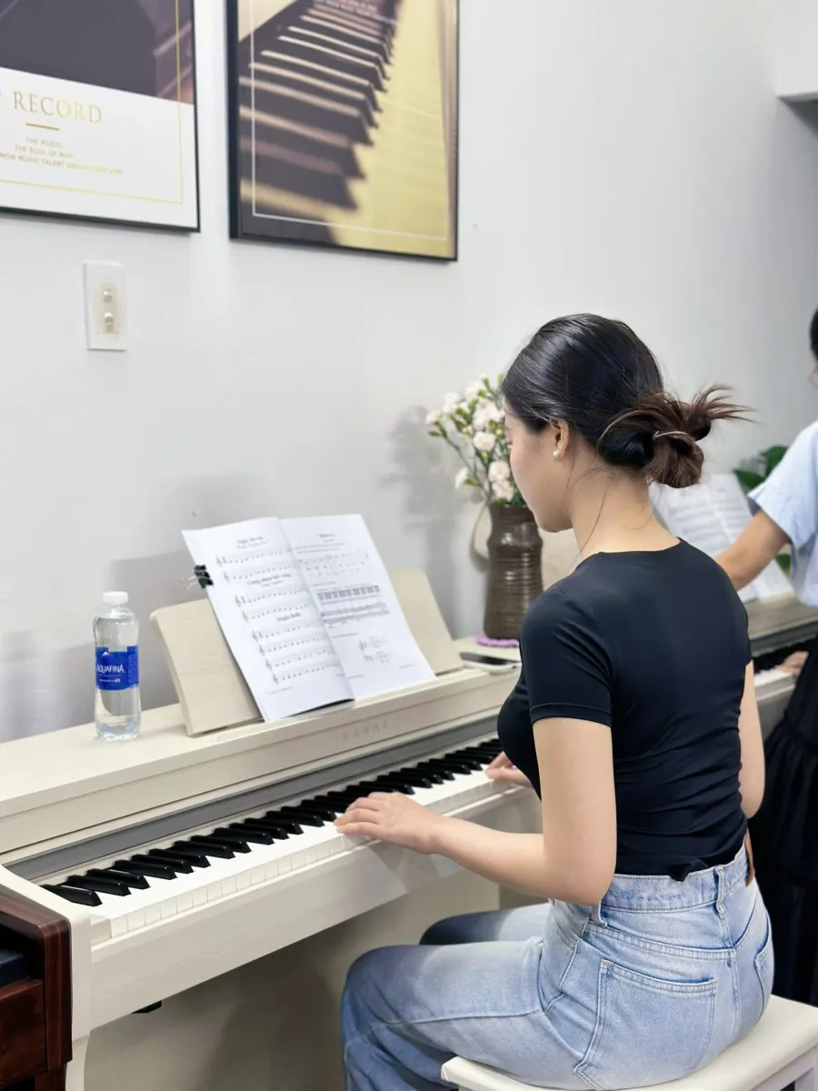 Trung tâm Âm nhạc T-Pianist