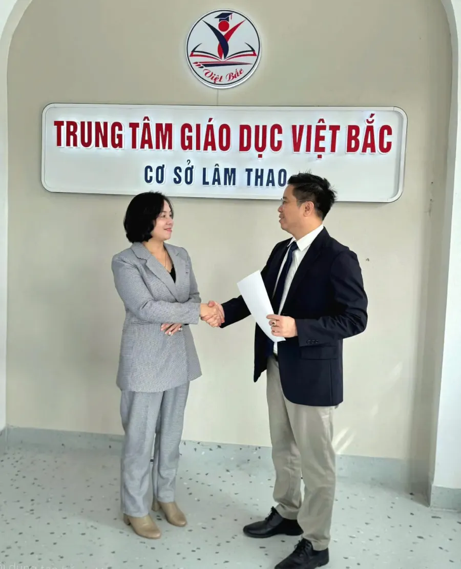 Trung tâm Giáo Dục Việt Bắc