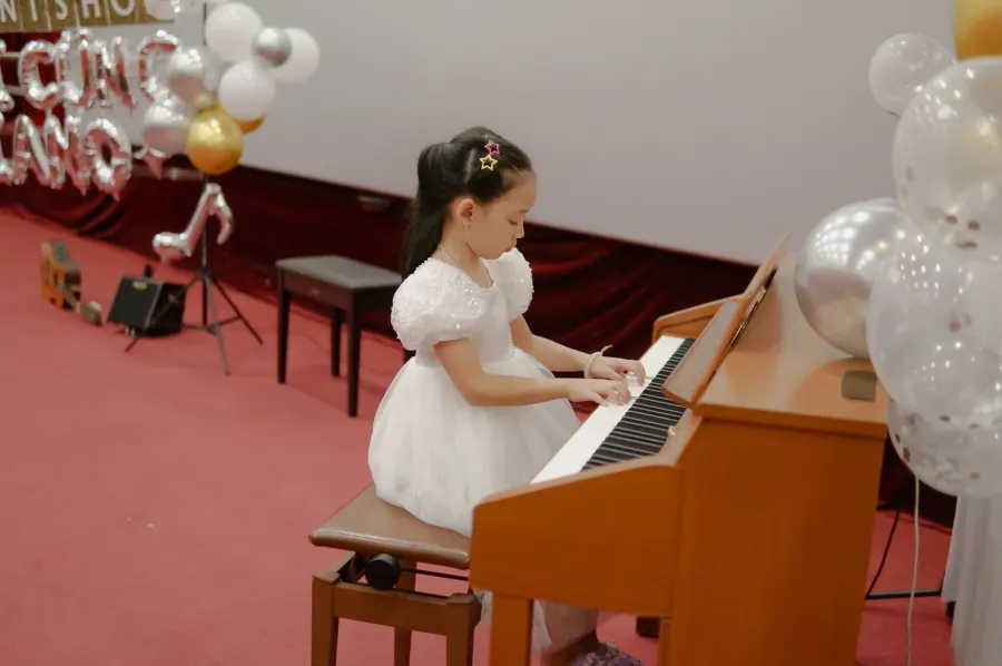 Trung tâm Âm nhạc Piano Mười