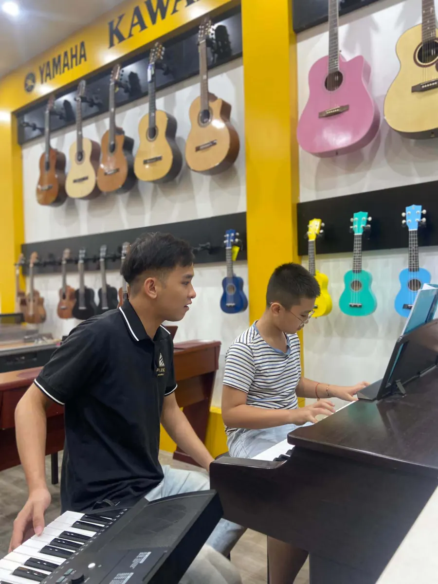 Trung tâm Học Đàn 123