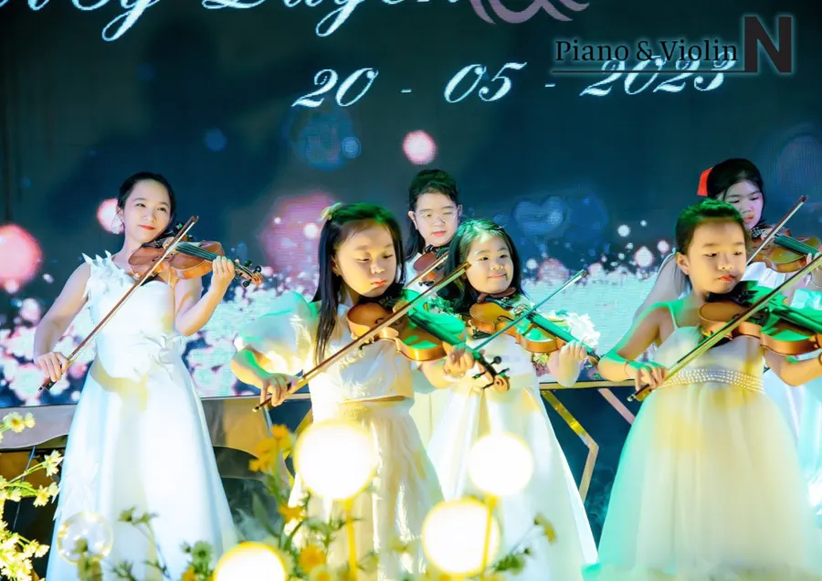 Trung tâm Âm nhạc Nguyên Piano Violin
