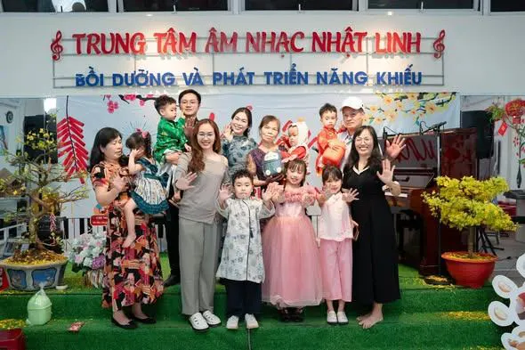 Trung tâm Âm nhạc Nhật Linh