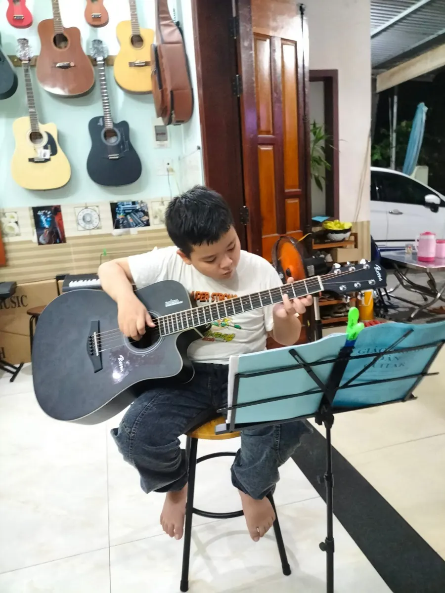 Trung tâm dạy nhạc Record