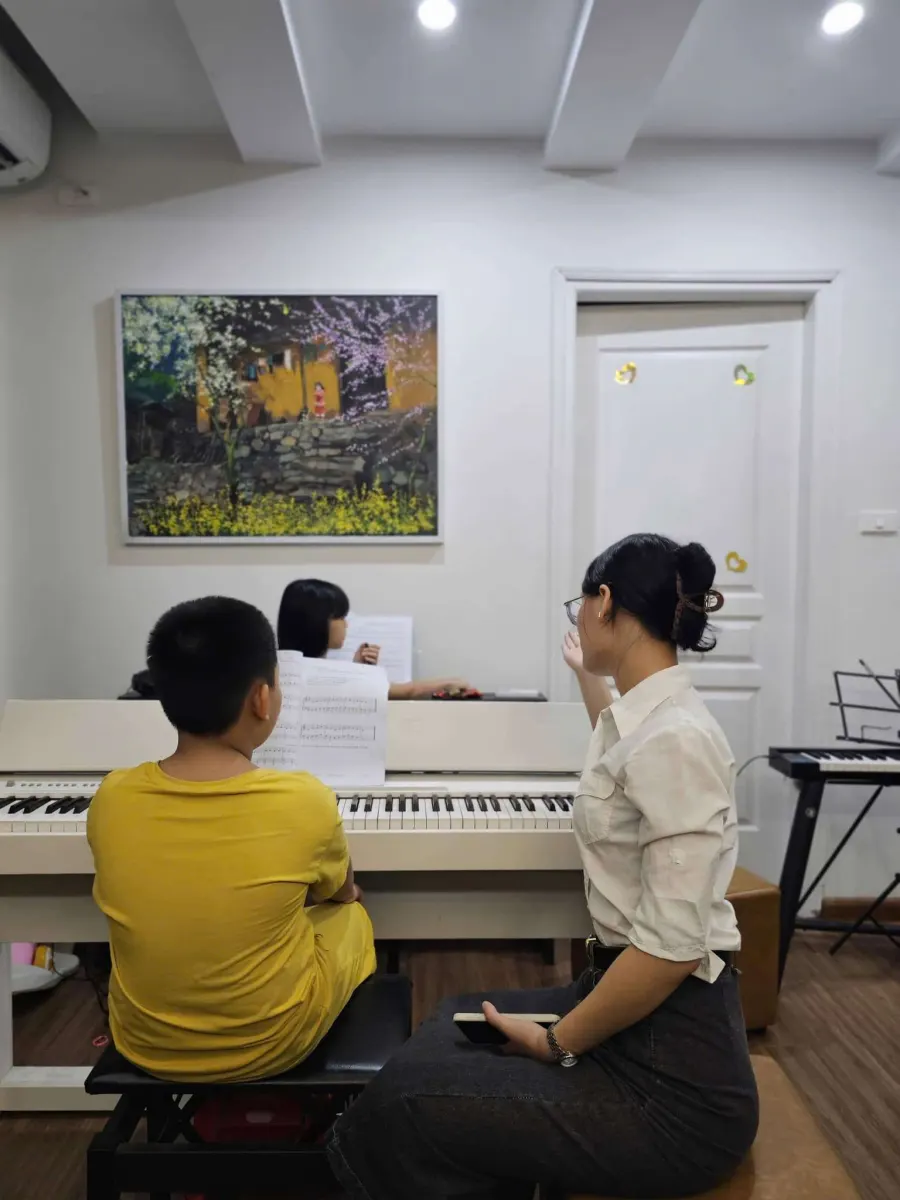 Trung tâm Khánh Vy Music