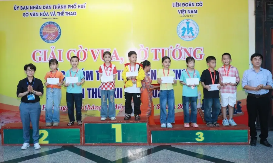 Câu lạc bộ Cờ vua Tài Năng Trẻ - Cơ sở 1