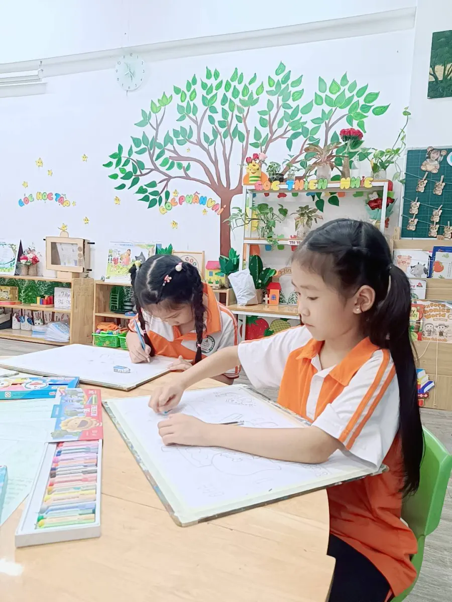 Lớp Vẽ Cô Diệu Thúy
