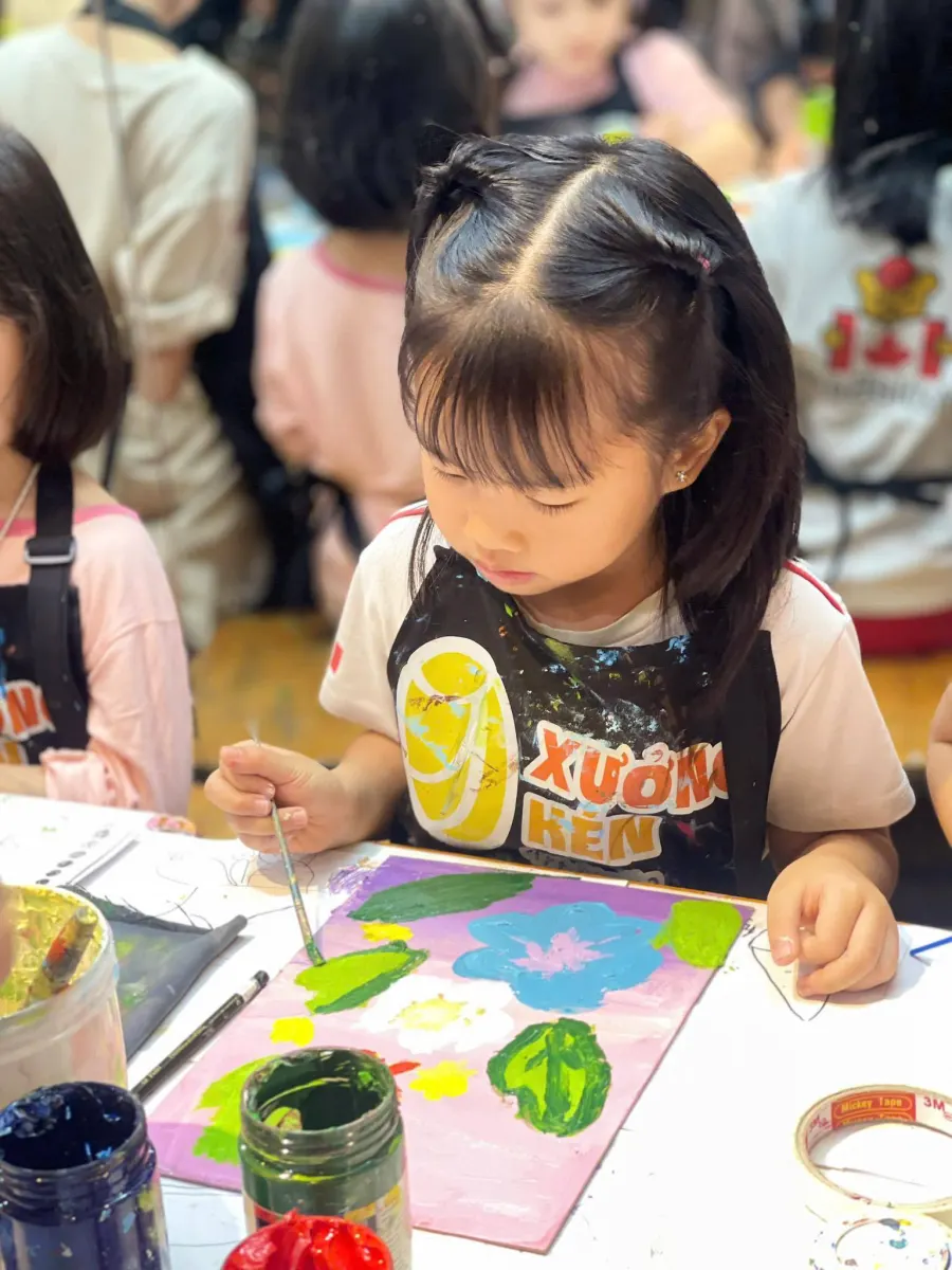 Hệ thống Xưởng Kén Art Studio