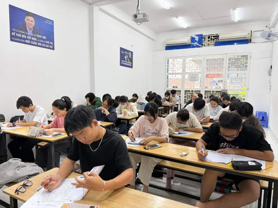 Hệ thống Luyện thi NQH