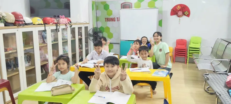 Trung tâm Ngoại Ngữ TK