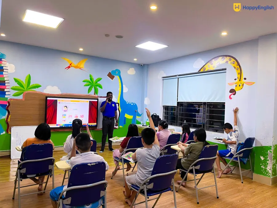 Trung tâm Ngoại Ngữ Happy English