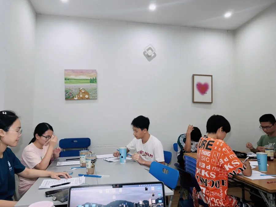 Trung tâm Anh ngữ EWU
