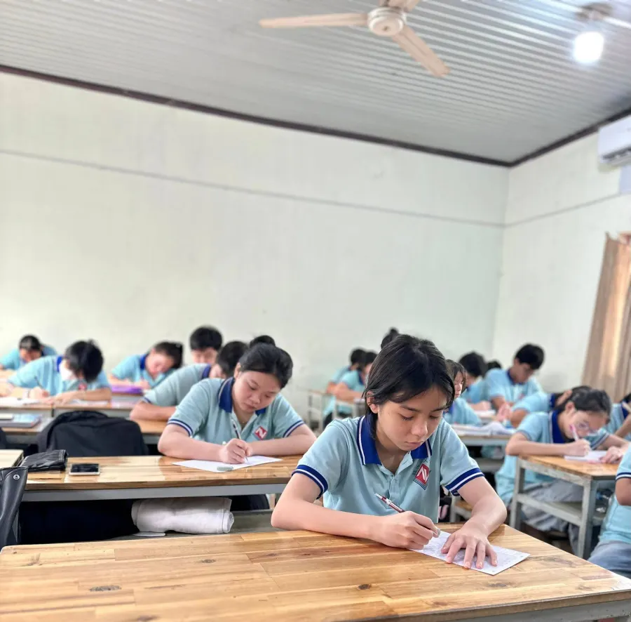Trung tâm Ngoại Ngữ Hoa Văn Thời Đại
