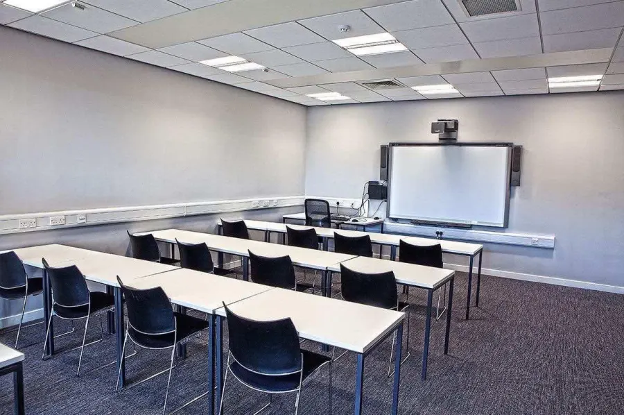 Trung tâm Ngoại Ngữ Beta Edu