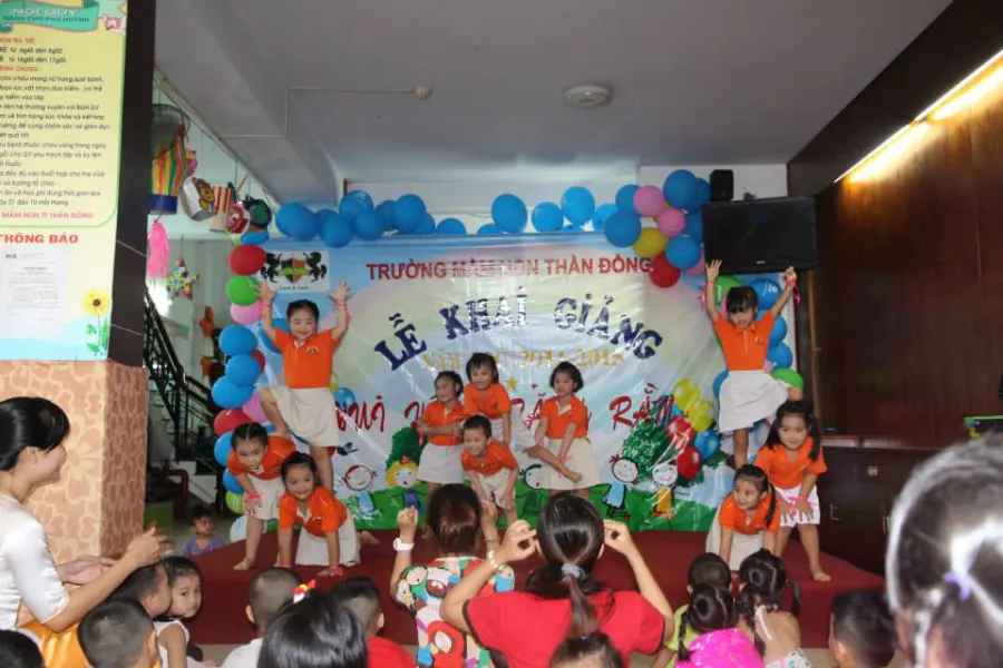 Trường mầm non Thần Đồng
