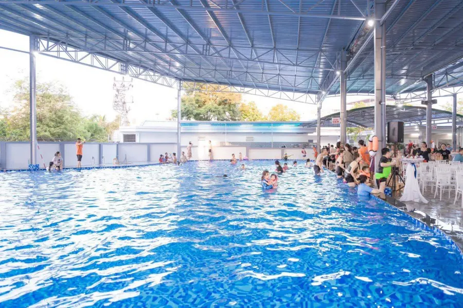 Trung tâm Bể Bơi Bốn Mùa Aqua Dreams