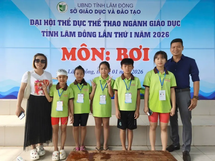 Trung tâm Hồ bơi Đan Nhiên