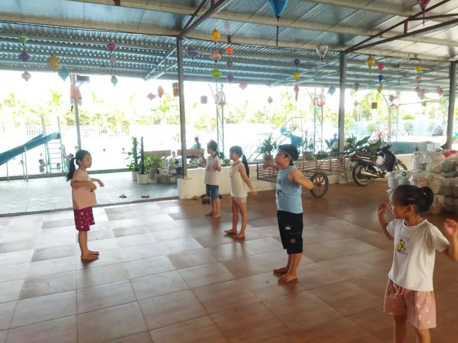 Trung tâm Bể Bơi Hương Hoàn