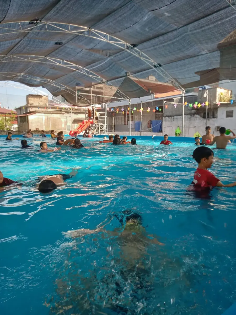 Trung tâm Dạy bơi Tây Giang