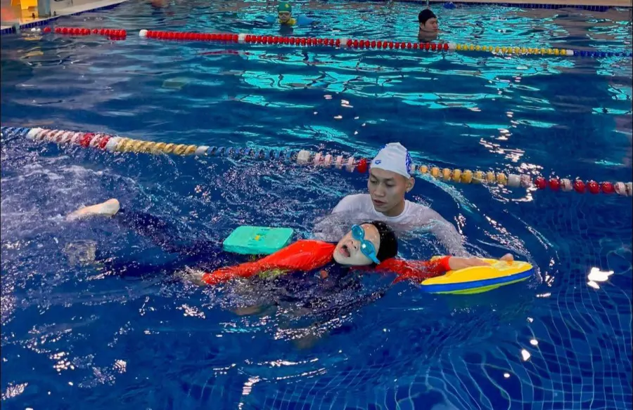 Trung tâm Dạy Bơi Blue Star Pool