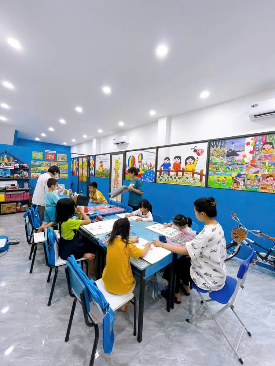 Trung Tâm Đào Tạo Mỹ Thuật Thiếu Nhi SenziArt