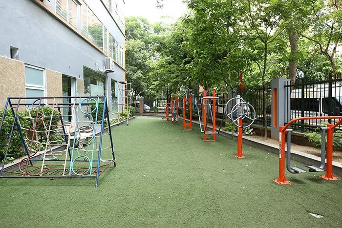 Trường mầm non Thăng Long (Bill Gates schools)