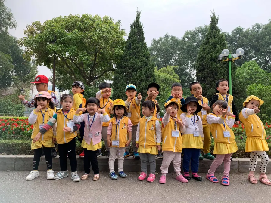 Trường Mầm Non Ngôi Nhà Sắc Màu (Colourful House Montessori)