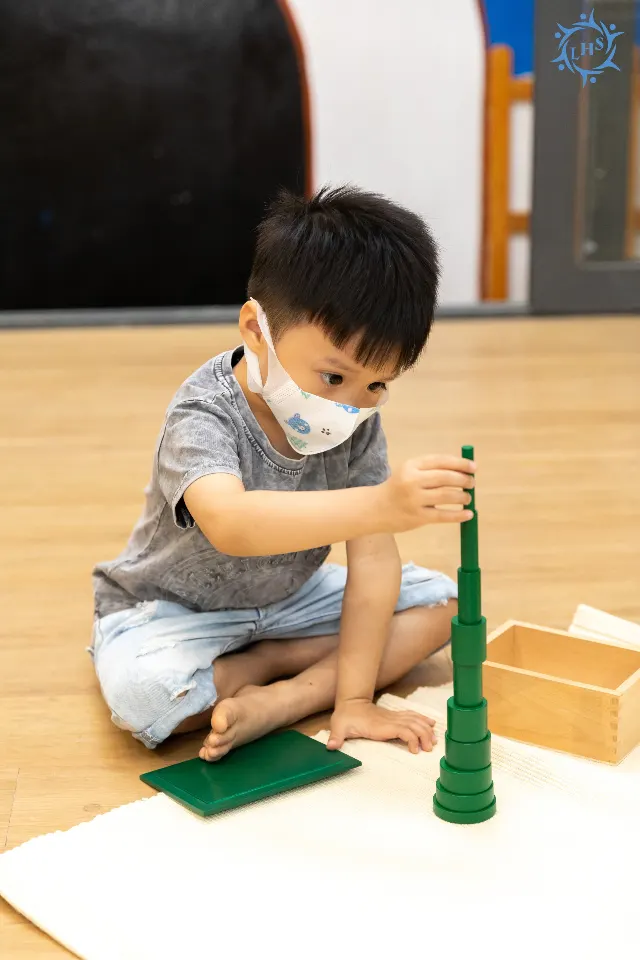 Mầm non Hạnh Phúc (Little Happy School)