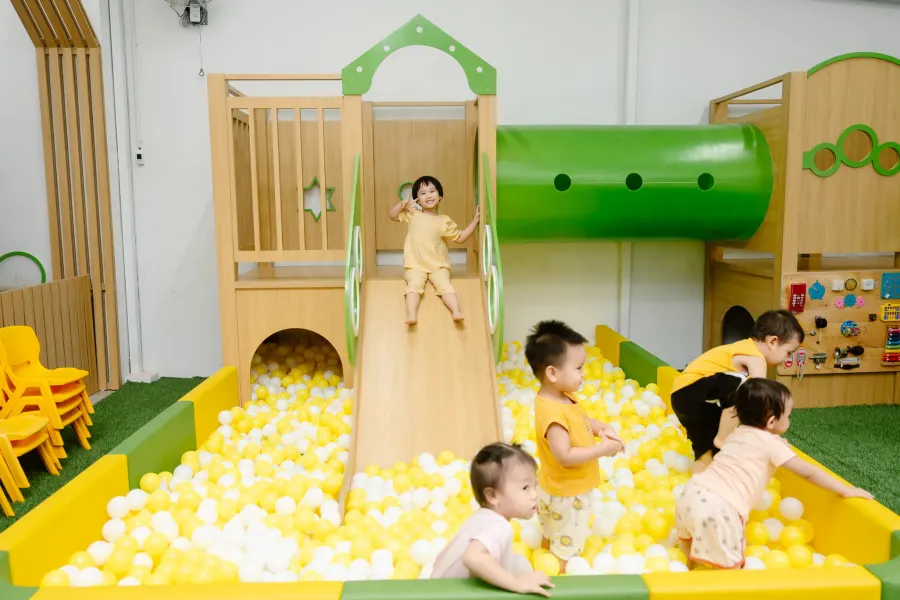 Trường Mầm Non Khang Nhi Montessori - Hoàng Hoa Thám Ba Đình