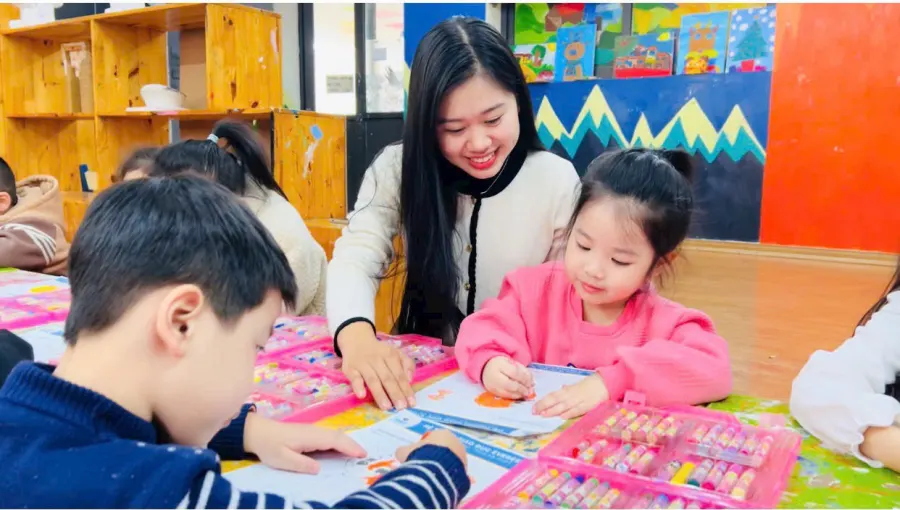 Hệ Thống Mầm Non Song Ngữ Kids Smile Montessori