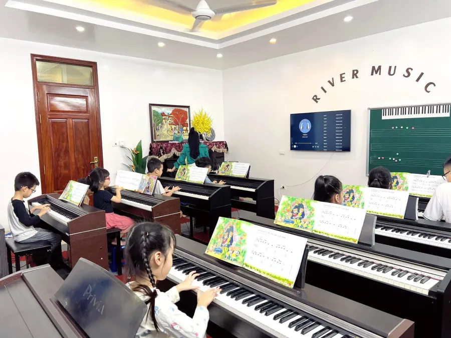 Trung Tâm Piano River Music