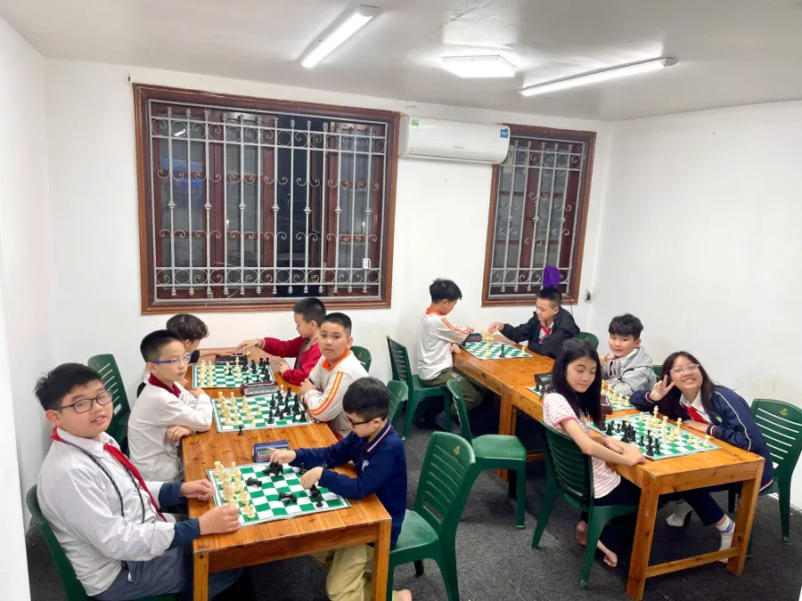 Câu lạc bộ Cờ Vua Kiện tướng tương lai (Future Grandmaster Chess Club)