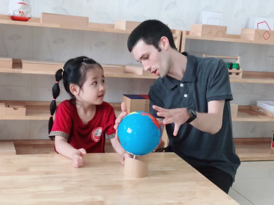 Trường mầm non Úc Châu